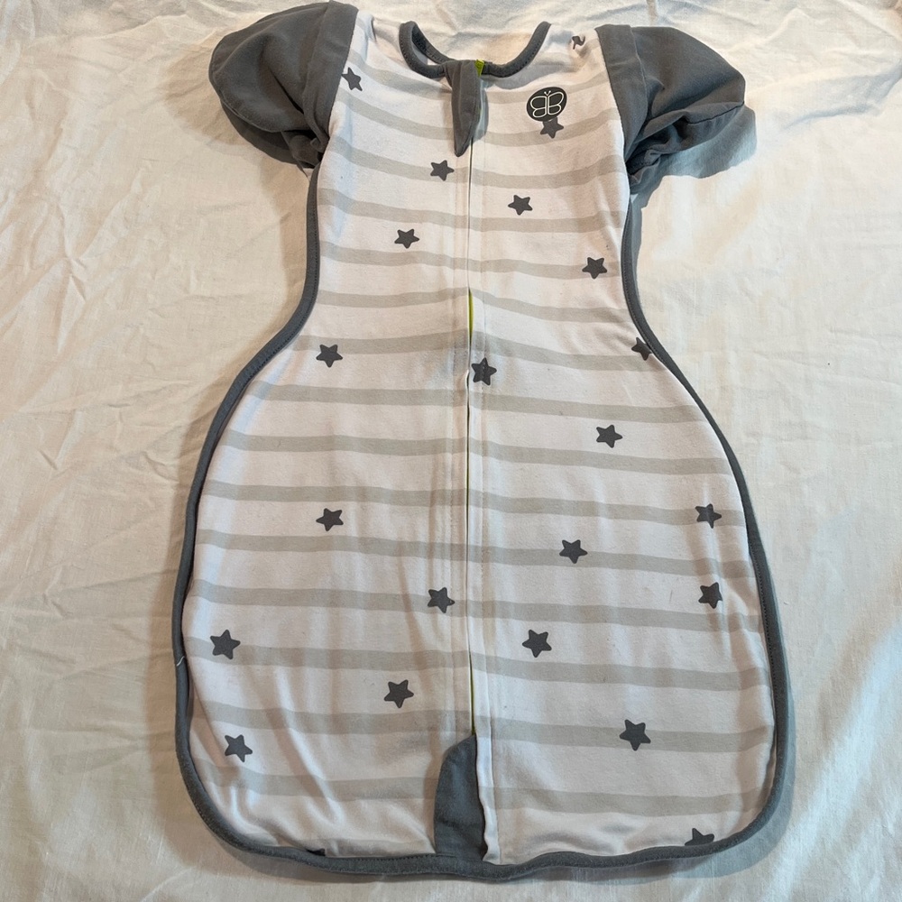 Gray and White Star Patterned Baby Sleep Sack, size small